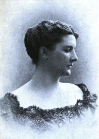 Portrait photograph of Elizabeth Jordan, 1901.