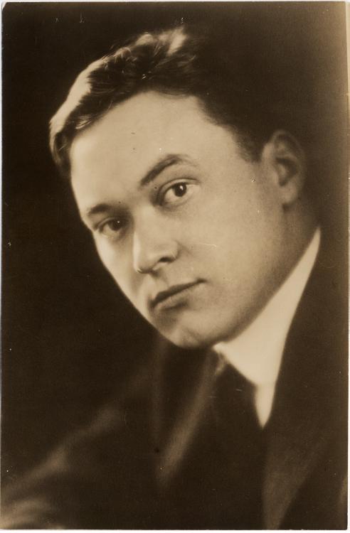 Portrait photograph of Walter Lippmann, 1914.