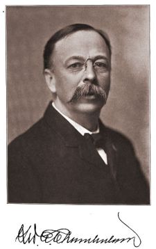 Photo portrait of Senator George Chamberlain, 1904.