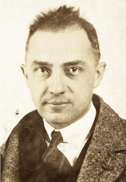 Photograph of William Carlos Williams, 1921.