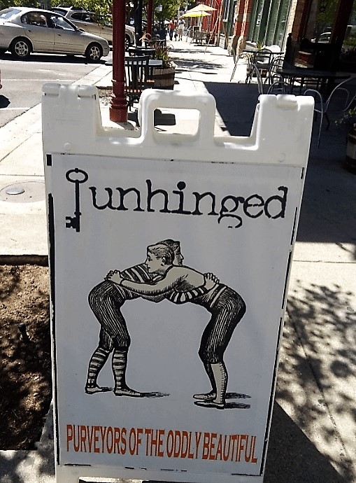 Unhinged sign, Provo